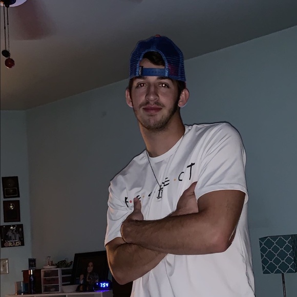 Meet your Posher, Peyton - Picture 1 of 1